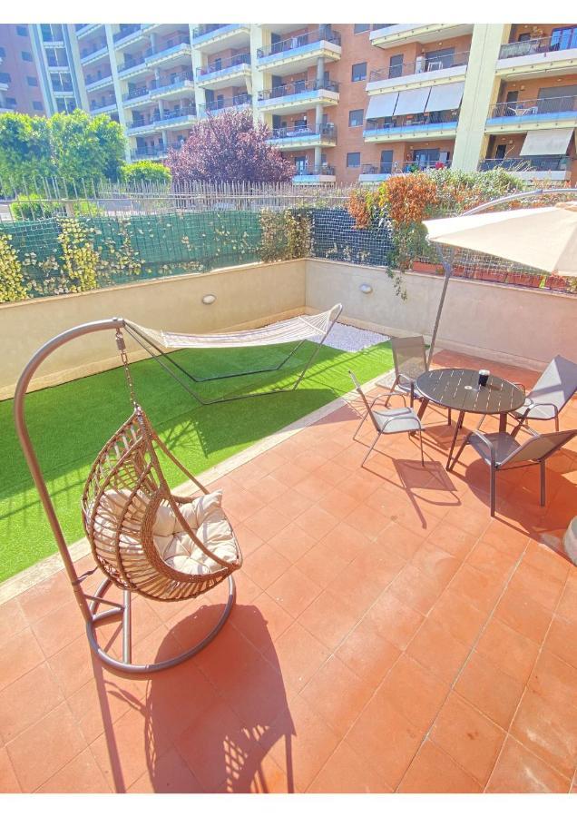 Sun Nest Apartment - Terrace & Garage Fiumicino Kültér fotó